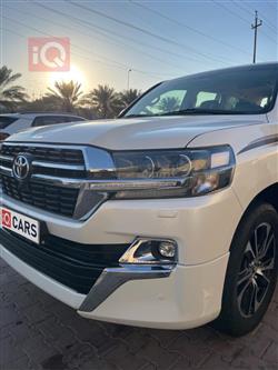 تويوتا لاندكروزر